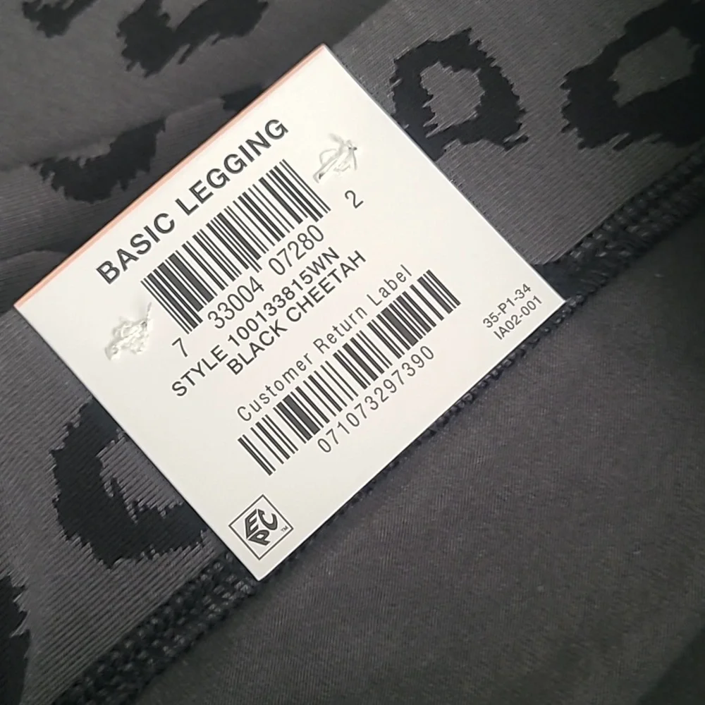 Style & Co.‎ Leggings .. 2x .. Mid Rise .. Comfort Waist .. Black Cheetah - Picture 4 of 4